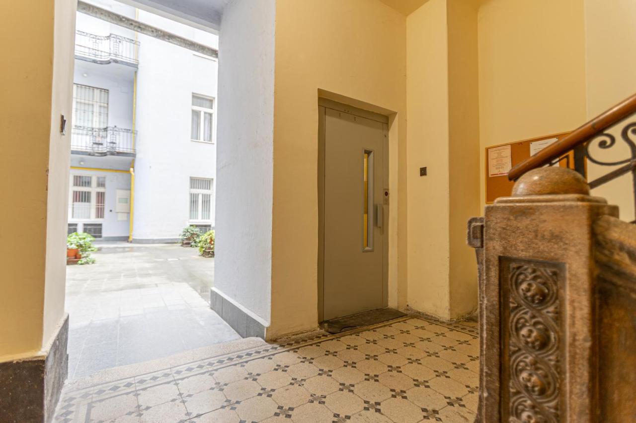 Molnar 20 Apartment Будапеща Екстериор снимка